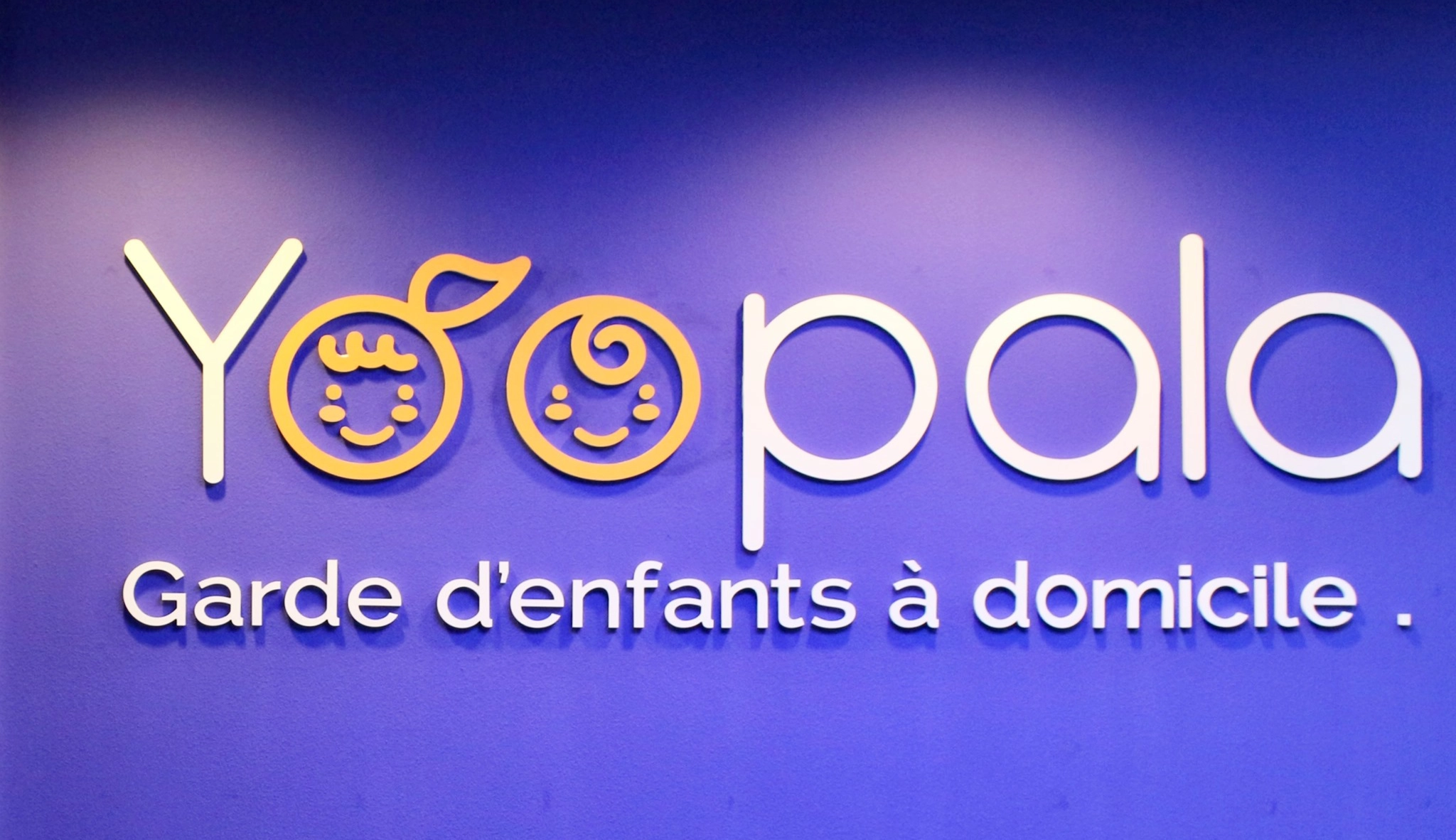 Enseigne Yoopala dans les bureaux