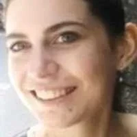 Samantha, babysitter à Saint-Laurent-du-Var