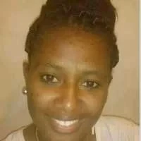 Fatima, babysitter à Marseille