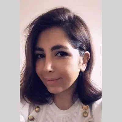 Eli, babysitter à Paris