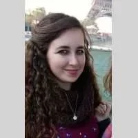 Agnes, babysitter à Stains