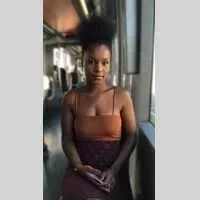 Helene, babysitter à Bordeaux