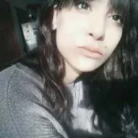 Lamia, babysitter à Yerres