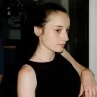 Anna, babysitter à Caen