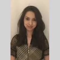 Fatine, babysitter à Begles