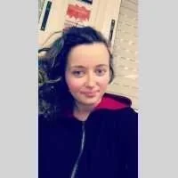 Clemence, babysitter à Merignac