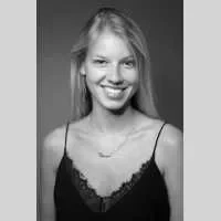 Florine, babysitter à Saint Andre de la Roche