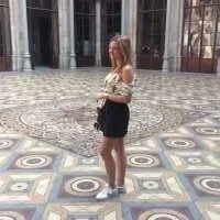 Valentine, babysitter à Antibes