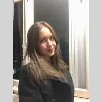 Laura, babysitter à Talence