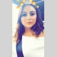 Floriane, babysitter à Carros