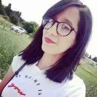 Latifa, babysitter à Antony