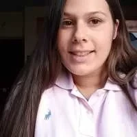 Sarah, babysitter à Bourg la Reine