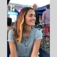 Melanie, babysitter à Perols