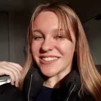 Emeline, babysitter à Commequiers