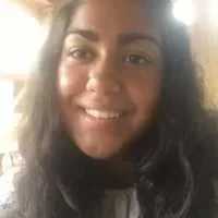 Iliana, babysitter à Saint Raphael