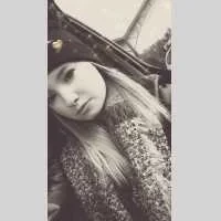 Kimberley, babysitter à Frejus