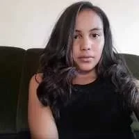 Rivah Miangola Yrinah, babysitter à Mouy