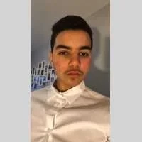 Adam, babysitter à Nice