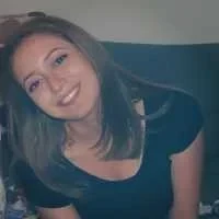 Kahina, babysitter à Paris