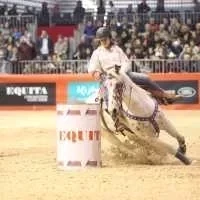 Fanny, babysitter à Ensues la Redonne