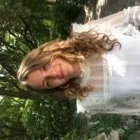 Elisa, babysitter à Bellegarde