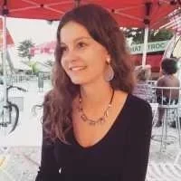 Romane, babysitter à Pessac