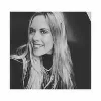 Aurore, babysitter à Chaponost