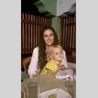 Noemie, babysitter à Bouc Bel Air