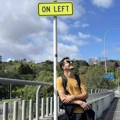 Lucas, babysitter à Sainte-Anastasie-sur-Issole