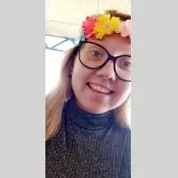 Romane, babysitter à Antibes