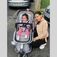 Yamna, babysitter à Bondy