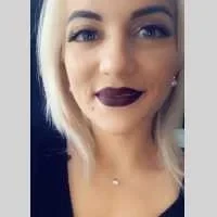 Akyna, babysitter à Paris