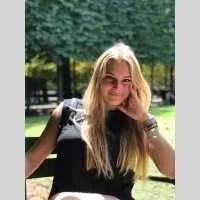 Clara, babysitter à Paris