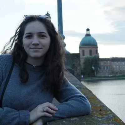 Clemence, babysitter à Toulouse