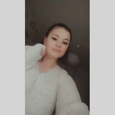 Angélique , babysitter à Vernouillet