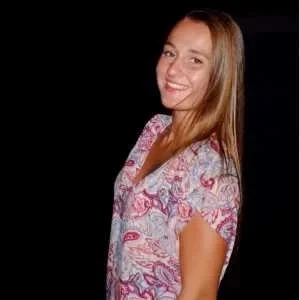 Lalou, babysitter à Champigny-sur-Marne