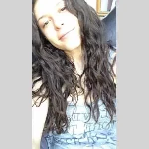 Jade, babysitter à Saint Martin d Heres