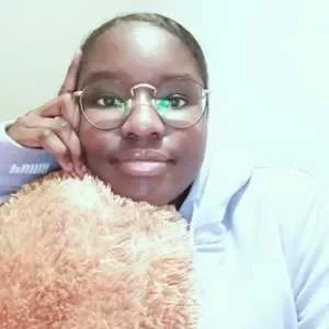 Arame, babysitter à Fleury les Aubrais