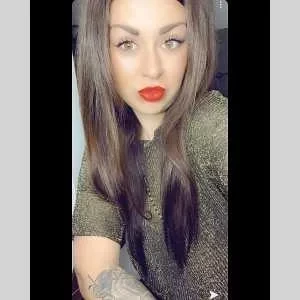 Charlotte , babysitter à La Turbie