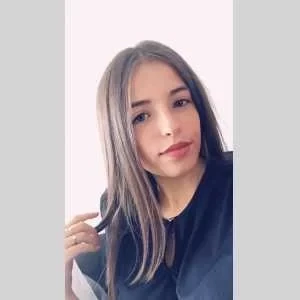 Pauline, babysitter à Suresnes