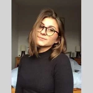 Loana, babysitter à Paris