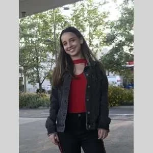 Francisca, babysitter à Vallauris