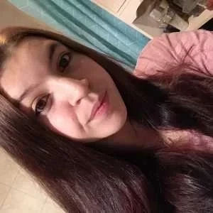 Maeva , babysitter à Antibes