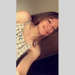 Chloé, babysitter à Gumbrechtshoffen