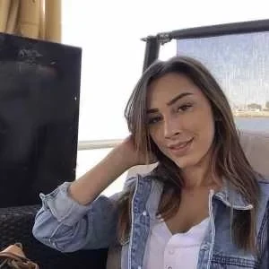 Melissa, babysitter à Menton