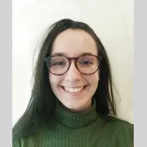 Lola, babysitter à Nice