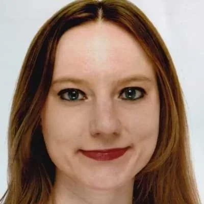 Bridget, babysitter à Orsay