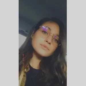 Chaïma, babysitter à Vence