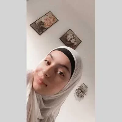 Ines, babysitter à Ivry sur Seine