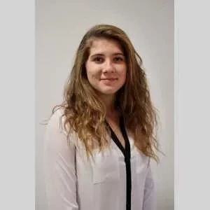 Alix, babysitter à Andresy